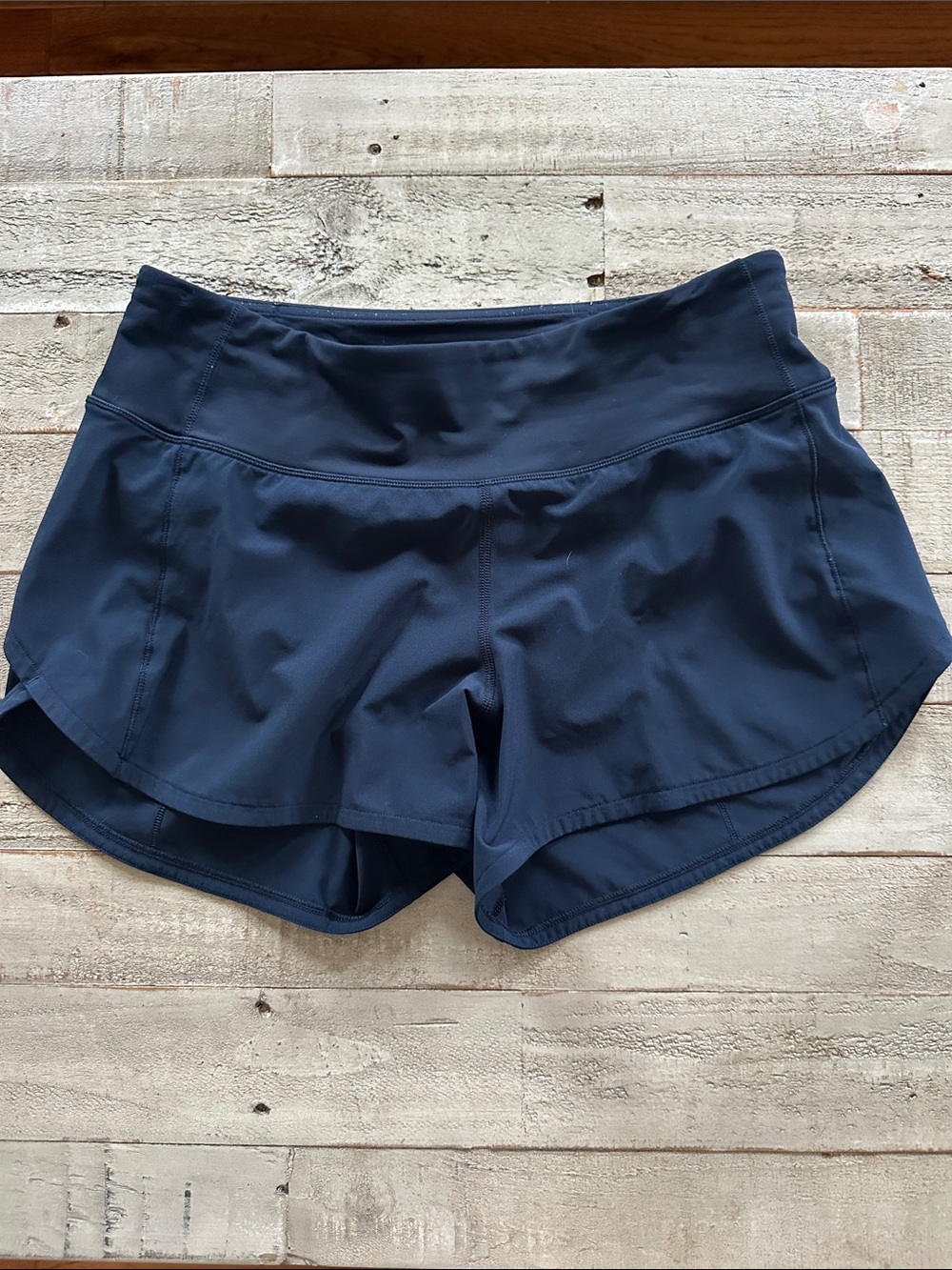 Lululemon Speed Up Shorts Midrise True Navy Size 6